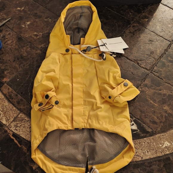 Talon Xs & S Yellow Detachable Hood Raincoat NWT - Picture 12 of 12